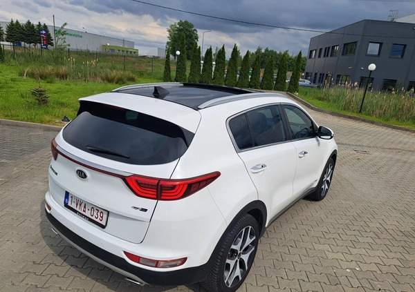 Kia Sportage cena 75500 przebieg: 179521, rok produkcji 2016 z Bochnia małe 781